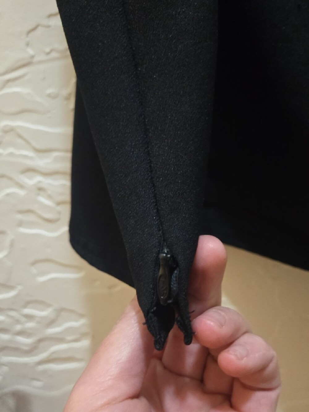 3/$10 Square Neck Dressy Side Zip Black Cropped Tank Top - Picture 3 of 6